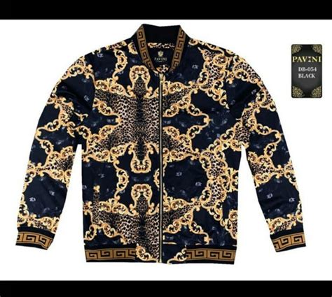 chamarras de versace para hombre.